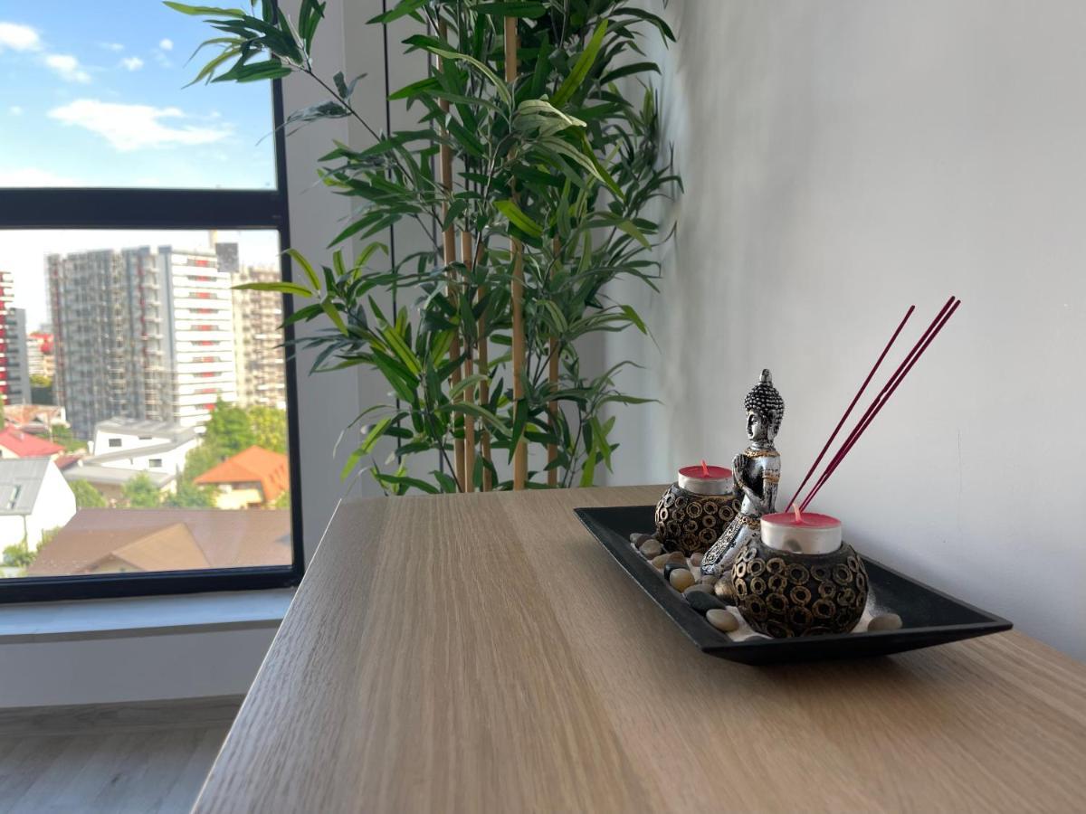 Retreat Luxury Apartment Near Presidential Palace Bucureşti Ngoại thất bức ảnh